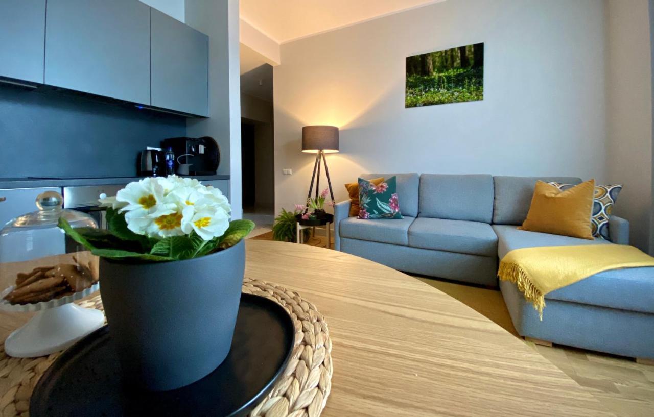 Riga A New Designed Cosy Family Apartment Bagian luar foto